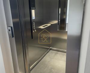 ZNÍŽENÁ CENA - garsónka v centre Nitry s balkónom a pivnicou