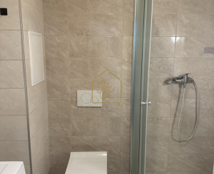 ZNÍŽENÁ CENA 1-i bytu  v centre Nitry s balkónom a pivnicou