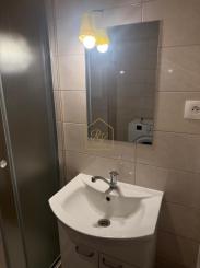 ZNÍŽENÁ CENA– 1-i BYT S BALKÓNOM A PIVNICOU – CENTRUM NITRY