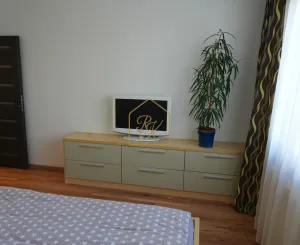 3-IZBOVÝ BYT S TERASOU A GARÁŽOVÝM STÁTÍM V KOMPLEXE AGRIA