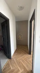 NOVOSTAVBA V SRDCI NITRY 2-IZBOVÝ BYT 55 m² + STRÁŽENÁ GARÁŽ