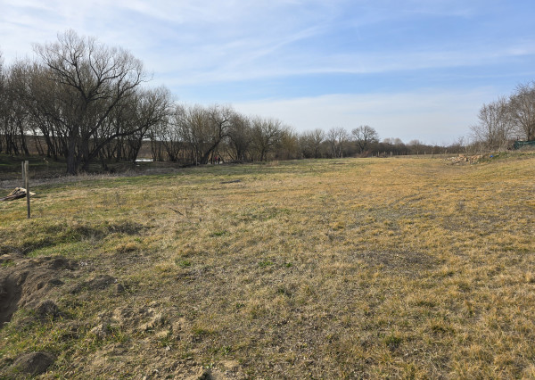 Stavebný pozemok - Pohronský Ruskov - 2733m2