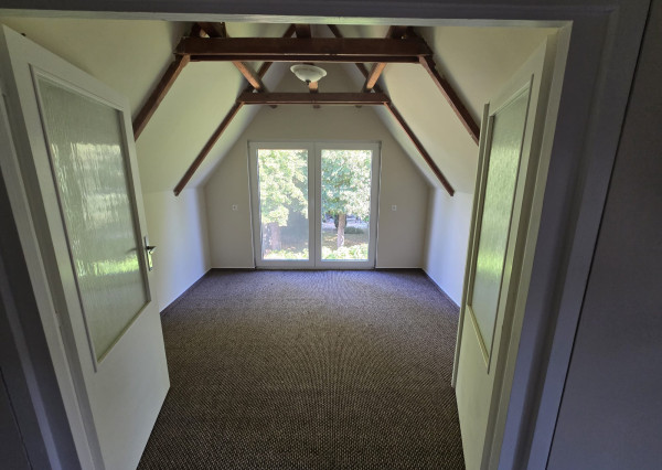 EXKLUZÍVNE - zrekonštruovaná chatka - Alba Regia - 292m2