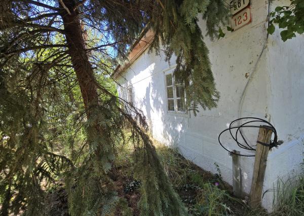 EXKLUZÍVNE - Rodinný dom - Dulovce - pozemok 1951m2