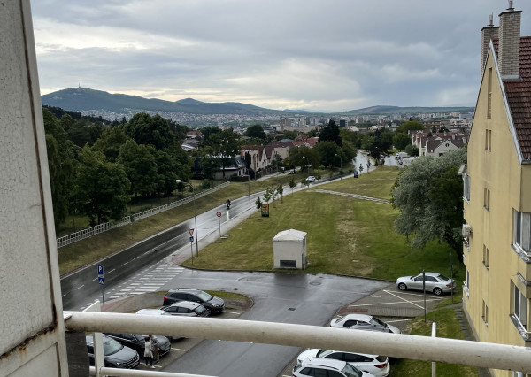 Na predaj štýlový 2-izbový mezonet s balkónom a pivnicou