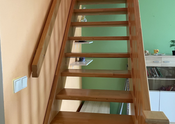 Na predaj štýlový 2-izbový mezonet s balkónom a pivnicou