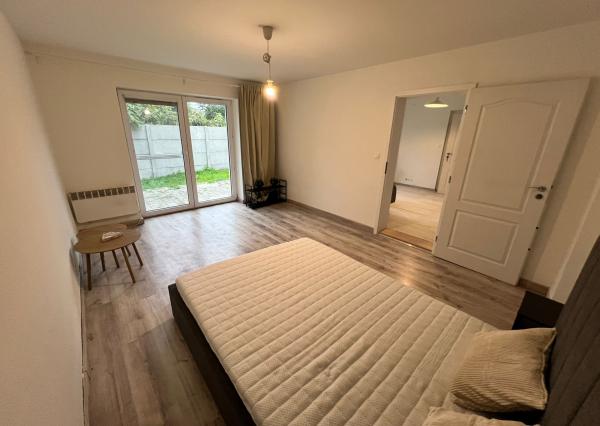 2,5 IZBOVÝ BYT - PREZÁHRADKA • POVALA • TERASA • PARKOVANIE