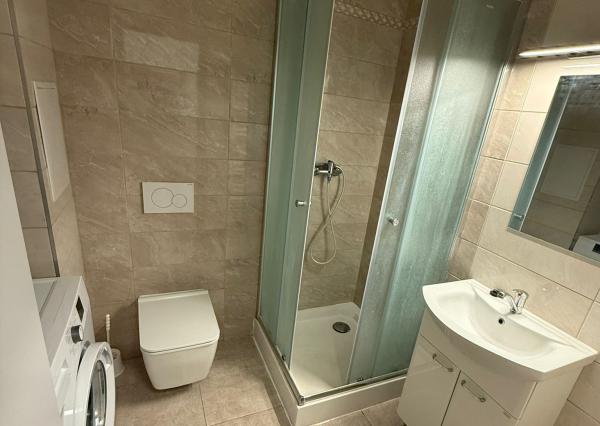 INVESTIČNÝ 1-i byt V CENTRE NITRY S BALKÓNOM– S NÁJOMNÍKOM