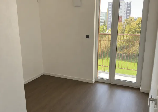 LUXUSNÝ 5-IZBOVÝ BYT 92 m² TERASOU A VÍRIVKOU V SRDCI NITRY