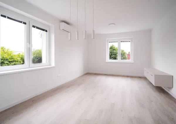 3 izbovy byt,100 m2, veľká pivnica, súkromné parkovanie