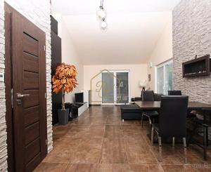 Exkluzívne na predaj - luxusný rodinný dom v Nitre na Šúdoli