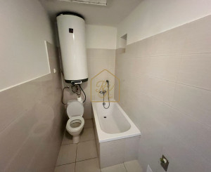 ZNÍŽENÁ CENA 2,5 I BYTU V DOME-TERASA,ZÁHRADA,PARKOVANIE