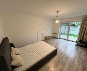 ZNÍŽENÁ CENA 2,5 I BYTU V DOME-TERASA,ZÁHRADA,PARKOVANIE