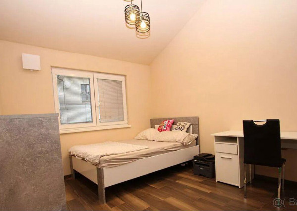 Exkluzívne na predaj - luxusný rodinný dom v Nitre na Šúdoli