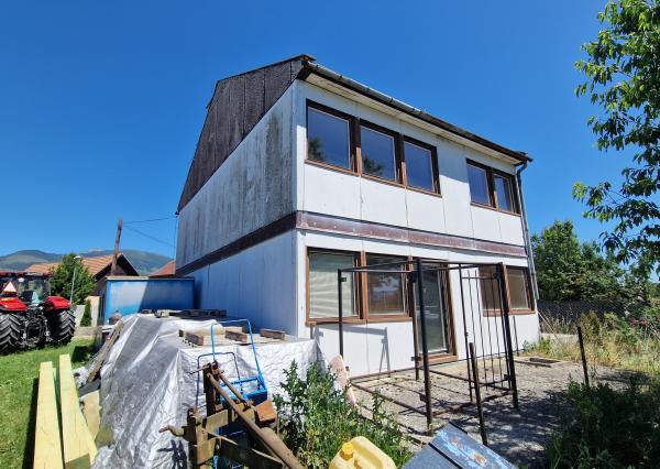 ZNÍŽENÁ CENA! - EXKLUZÍVNE - Rodinný dom - Pribylina