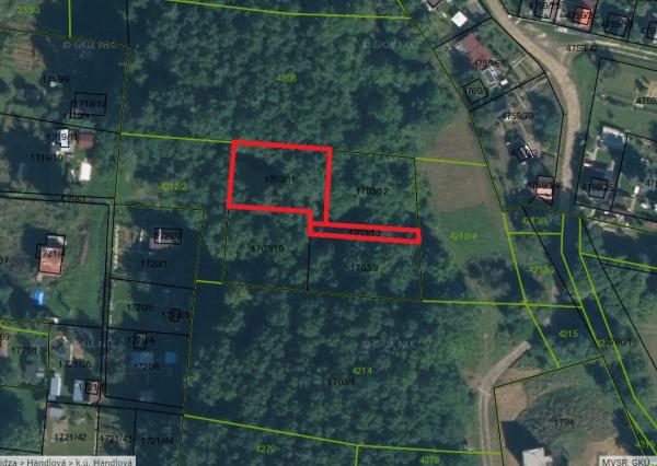 Handlová - záhrada pre chatku - 450m2