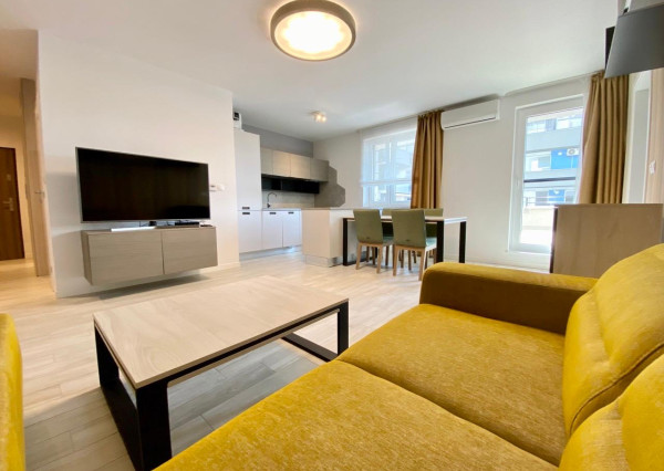 NA PRENÁJOM  ŠTÝLOVÝ 2-i BYT S  TERASOU A PARKOVACÍM MIESTOM