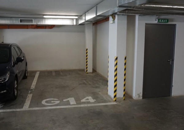 NA PRENÁJOM  ŠTÝLOVÝ 2-i BYT S  TERASOU A PARKOVACÍM MIESTOM