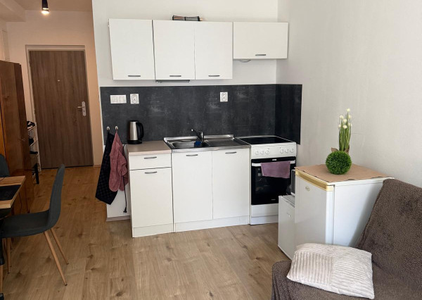 INVESTIČNÝ 1-i byt V CENTRE NITRY S BALKÓNOM– S NÁJOMNÍKOM