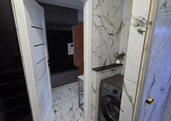 KOMPLETNE ZREKONŠTRUOVANÝ 3-I BYT | BALKÓN | PIVNICA | TOP