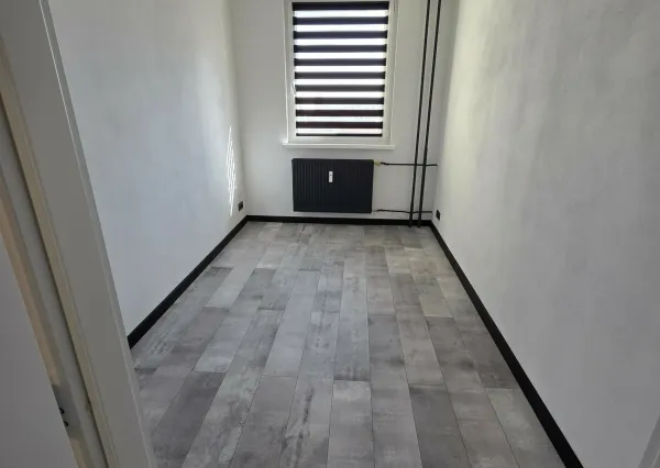 KOMPLETNE ZREKONŠTRUOVANÝ 3-I BYT | BALKÓN | PIVNICA | TOP