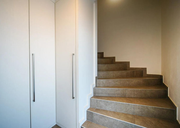 Prenájom 3ibyt s klimatiziáciou,veľkým balkónom a parkovaním