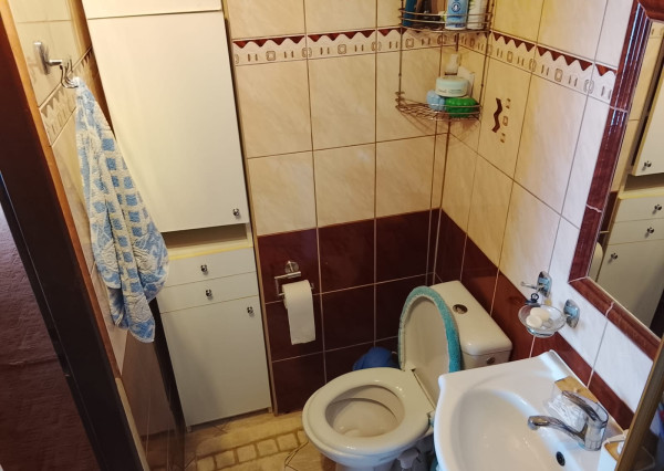 PREDAJ RODINNÝ DOM POD ZOBORSKÝM LESOM
