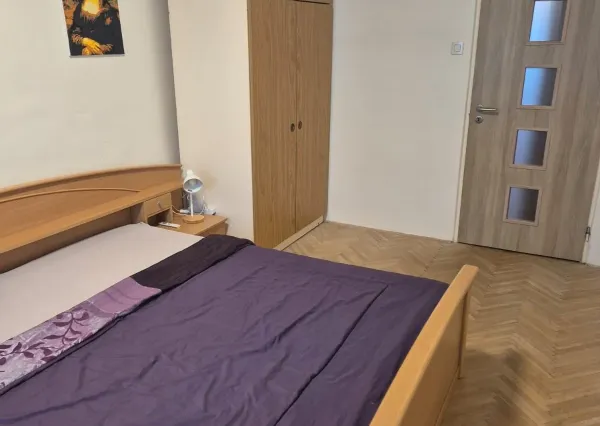 Predaj 3i byt s balkónom v centre Nitry, Párovce