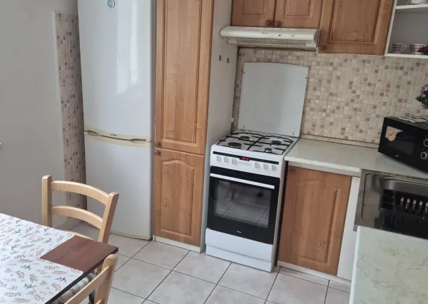 Predaj 3i byt s balkónom v centre Nitry, Párovce