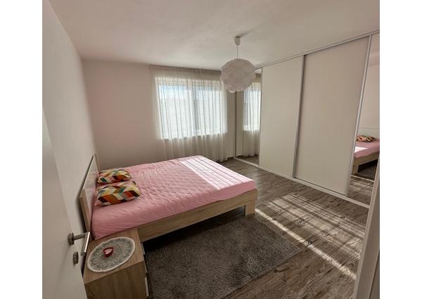 Prenájom 3ibyt s klimatiziáciou,veľkým balkónom a parkovaním