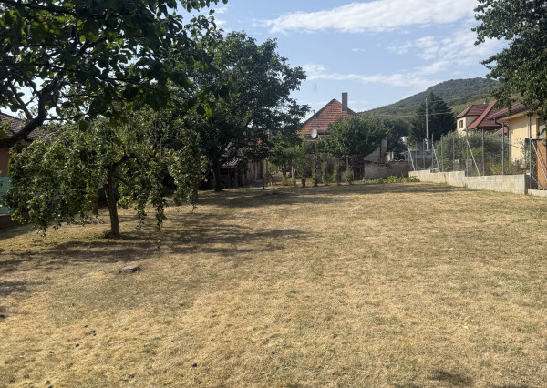 RODINNÝ DOM S 10-ÁROVOU ZÁHRADOU – ŠTITÁRE PRI NITRE