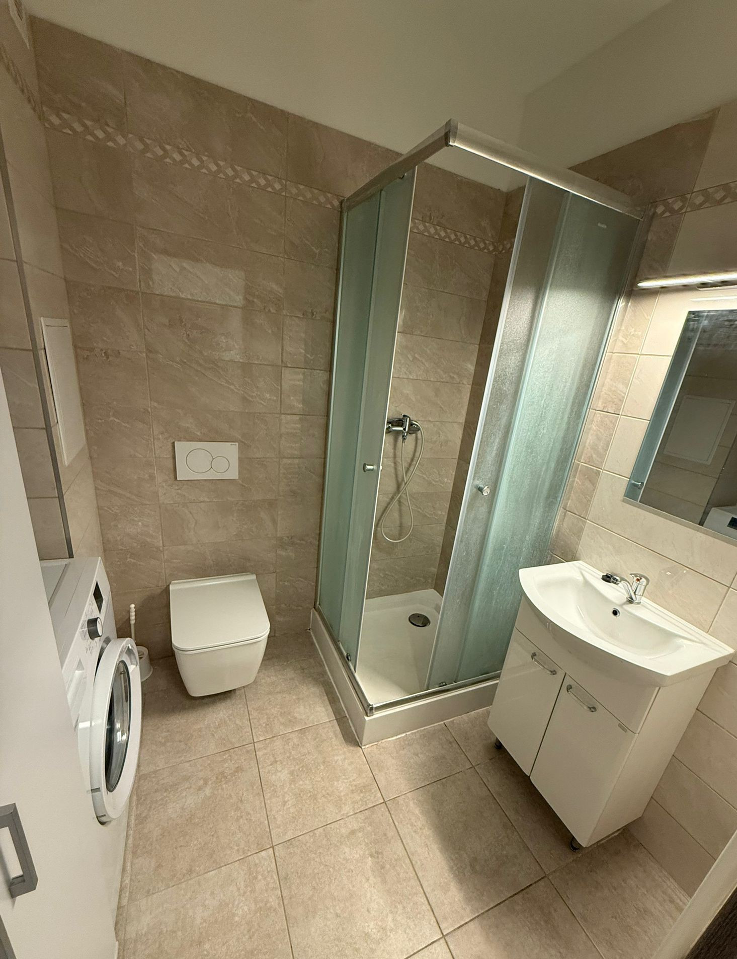 INVESTIČNÝ 1-i byt V CENTRE NITRY S BALKÓNOM– S NÁJOMNÍKOM