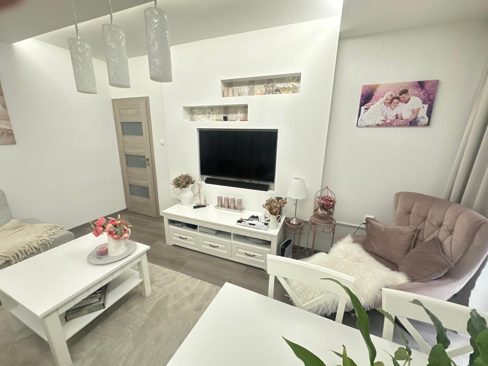 Predaj 2i bytu, 60 m2, 2 balkóny, pivnica, 1.posch. Nitra